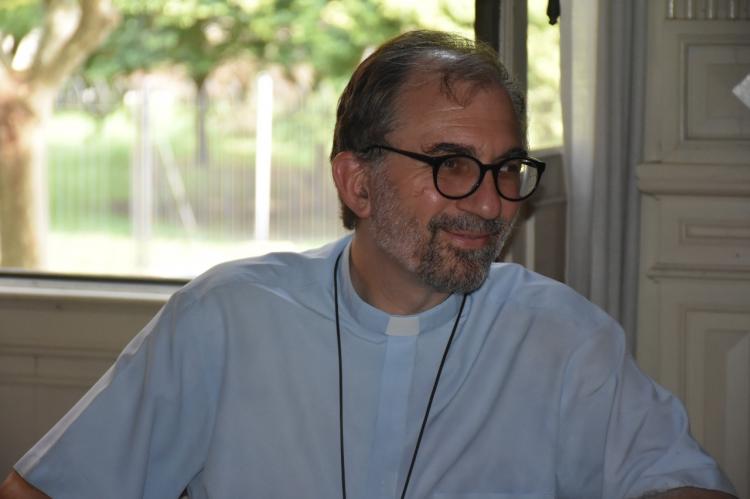 Mons. Carrara: 'Educar para escuchar el dolor, el grito de la tierra y a los más pobres' Mons. Carrara: 'Educar para escuchar el dolor, el grito de la tierra y a los más pobres'
