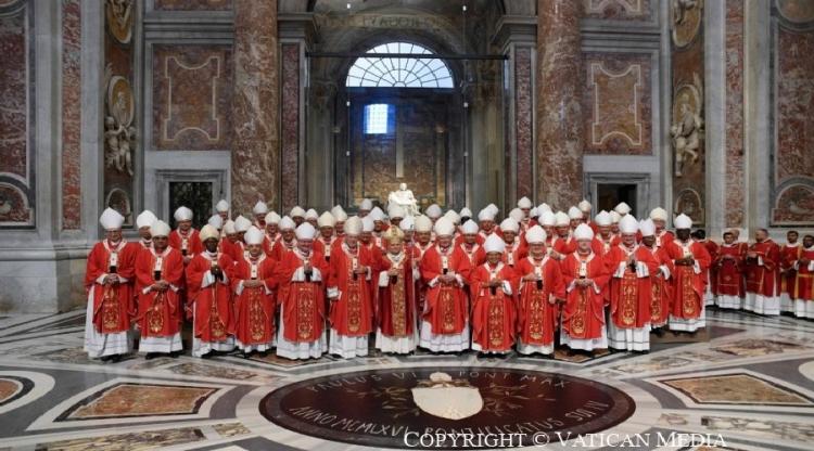Mons. Carrara y Mons. Martín compartieron sus vivencias tras recibir el palio Mons. Carrara y Mons. Martín compartieron sus vivencias tras recibir el palio