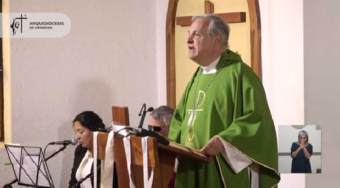 Mons. Colombo, a los jóvenes: 'Déjense encontrar por Dios y salgan a buscarlo' Mons. Colombo, a los jóvenes: 'Déjense encontrar por Dios y salgan a buscarlo'