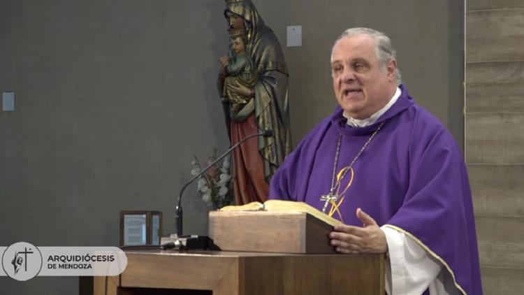 Mons. Colombo: 'El Dios de mi pueblo' Mons. Colombo: 'El Dios de mi pueblo'