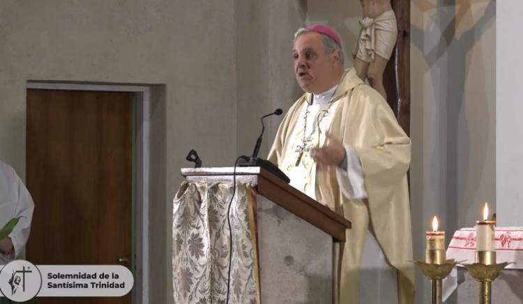 Mons. Colombo, en la fiesta de la Santísima Trinidad: 'Celebremos la obra de Dios' Mons. Colombo, en la fiesta de la Santísima Trinidad: 'Celebremos la obra de Dios'