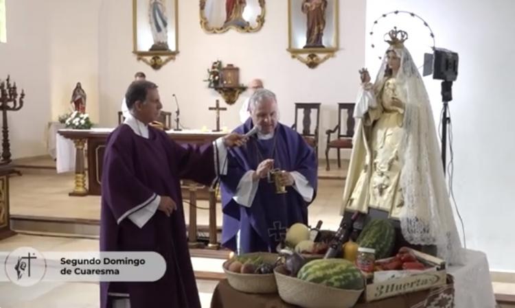 Mons. Colombo: 'Escuchar, contemplar y testimoniar'