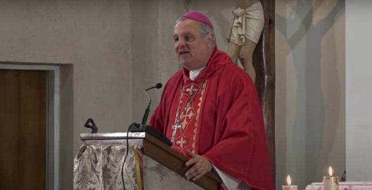 Mons. Colombo: 'La Iglesia nace en todo el misterio pascual' Mons. Colombo: 'La Iglesia nace en todo el misterio pascual'