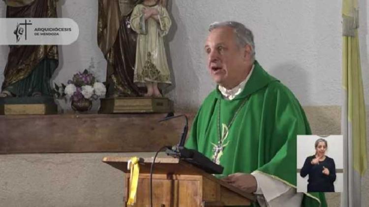 Mons. Colombo: 'La Palabra de Dios es imprescindible para el creyente y la comunidad'
