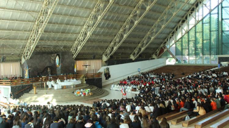 Mons. Colombo: 'Lo mejor que tenemos en la escuela es a Jesús' Mons. Colombo: 'Lo mejor que tenemos en la escuela es a Jesús'