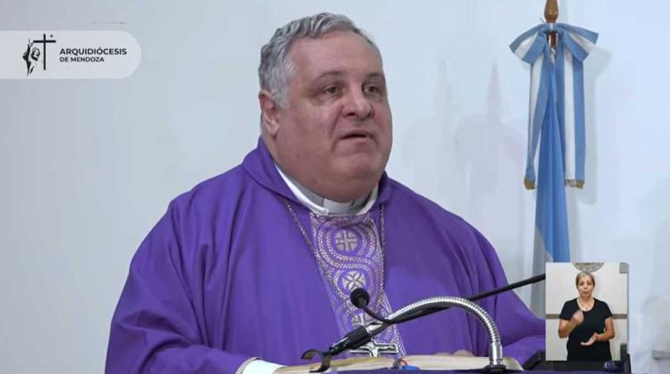 Mons. Colombo: "Seamos capaces de reconciliar y de reconciliarnos"