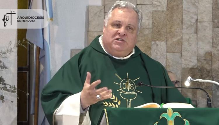 Mons. Colombo: Los bienes materiales están para ser compartidos Mons. Colombo: Los bienes materiales están para ser compartidos