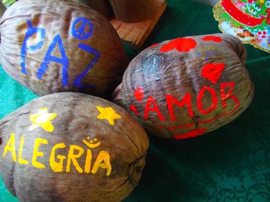 Mons. Conejero Gallego: 'Amor, alegría y paz' Mons. Conejero Gallego: 'Amor, alegría y paz'