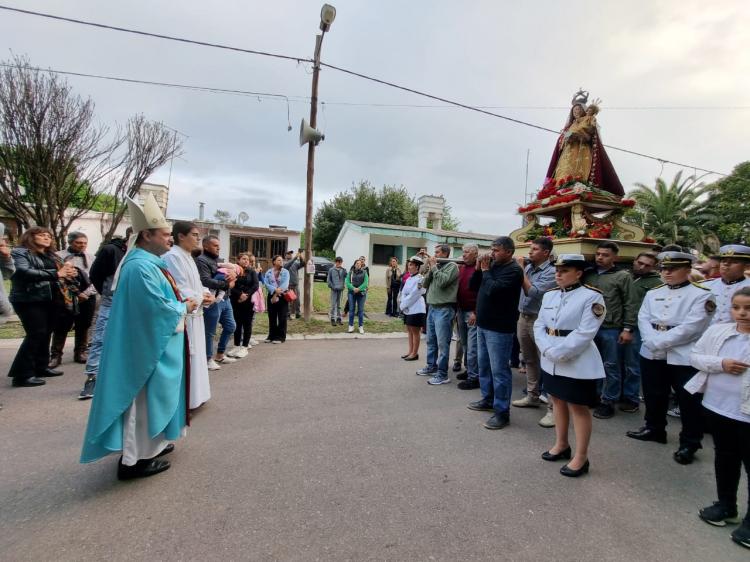 Mons. Eguía Seguí presidió la fiesta de la Virgen del Rosario en Tulumba Mons. Eguía Seguí presidió la fiesta de la Virgen del Rosario en Tulumba