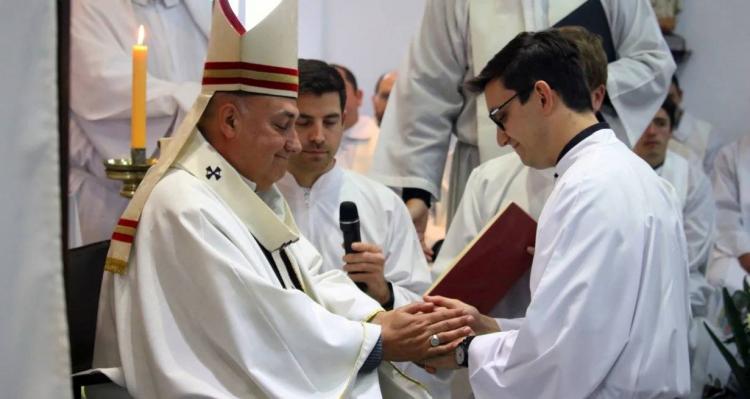 Mons. Fenoy dio pautas para la próxima etapa del camino vocacional arquidiocesano Mons. Fenoy dio pautas para la próxima etapa del camino vocacional arquidiocesano