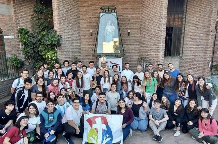 Mons. Fernández a los jóvenes: "Como Carlo Acutis, ser jóvenes fuertes llenos de vida divina" Mons. Fernández a los jóvenes: "Como Carlo Acutis, ser jóvenes fuertes llenos de vida divina"