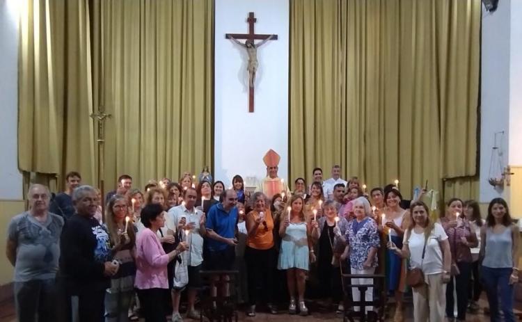 Mons. Fernández: "Cristo es luz para iluminar la totalidad de nuestras vidas" Mons. Fernández: "Cristo es luz para iluminar la totalidad de nuestras vidas"