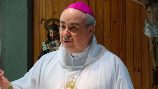 Mons. Fernández: El Sínodo permite "abrir la cancha" en el gran partido de la evangelización Mons. Fernández: El Sínodo permite "abrir la cancha" en el gran partido de la evangelización