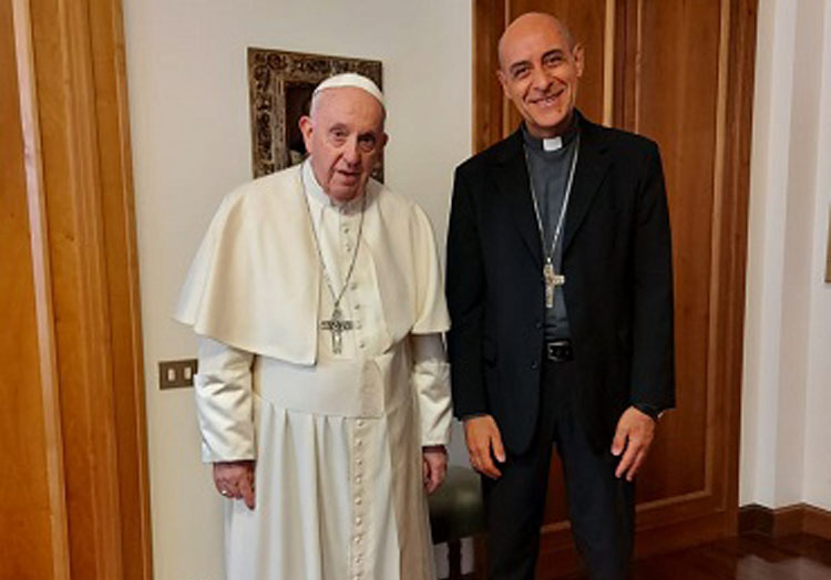 Mons. Fernández transmitió seguridad sobre el estado de salud de Francisco Mons. Fernández transmitió seguridad sobre el estado de salud de Francisco