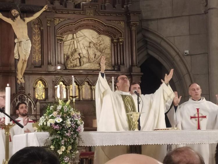 Mons. Mestre se despidió de la comunidad diocesana de Mar del Plata Mons. Mestre se despidió de la comunidad diocesana de Mar del Plata