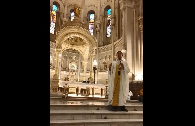 Mons. García Cuerva: 'Acá en el Sagrado Corazón pasan cosas muy lindas' Mons. García Cuerva: 'Acá en el Sagrado Corazón pasan cosas muy lindas'