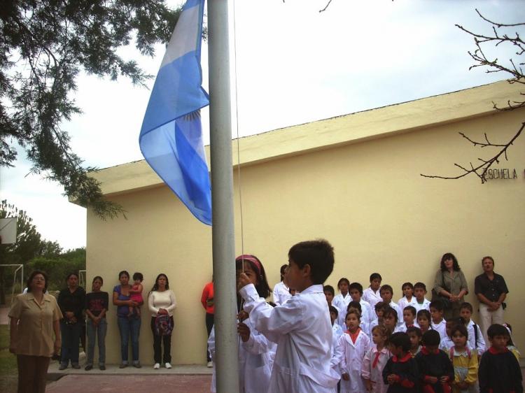 Mons. García Cuerva animó a vivir con esperanza el nuevo año escolar Mons. García Cuerva animó a vivir con esperanza el nuevo año escolar