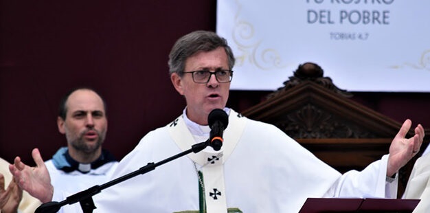 Mons. García Cuerva invitó a rezar por los tres nuevos obispos auxiliares porteños Mons. García Cuerva invitó a rezar por los tres nuevos obispos auxiliares porteños