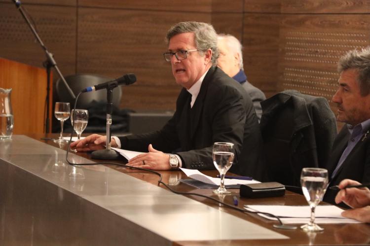 Mons. García Cuerva llamó a trabajar 'en conjunto' para librar a los más vulnerables de las drogas Mons. García Cuerva llamó a trabajar 'en conjunto' para librar a los más vulnerables de las drogas