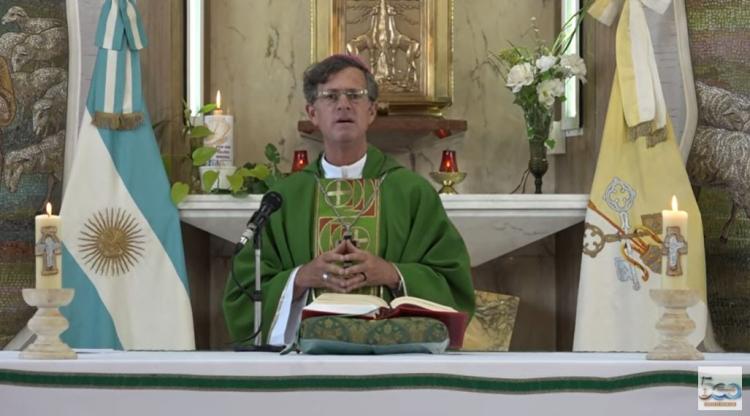 Mons. García Cuerva: "María no se queda mirando su copa vacía" Mons. García Cuerva: "María no se queda mirando su copa vacía"
