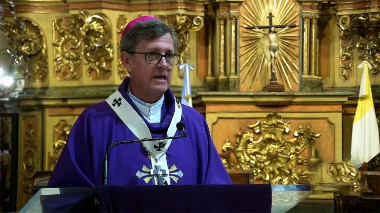 Mons. García Cuerva: 'Pidamos un corazón nuevo para ponernos al servicio de los otros'