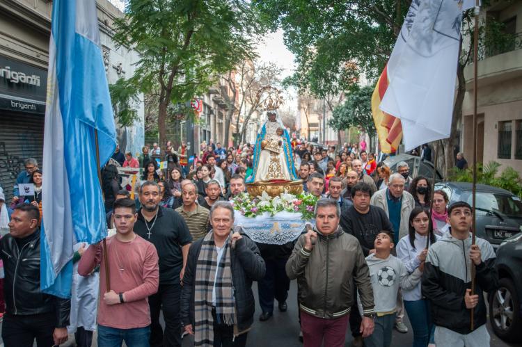 El arzobispo de Buenos Aires presidió la fiesta de la Virgen de Montserrat