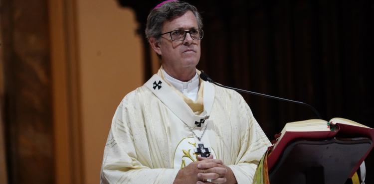 Mons. García Cuerva recuerda: 'La misa es algo sagrado' Mons. García Cuerva recuerda: 'La misa es algo sagrado'