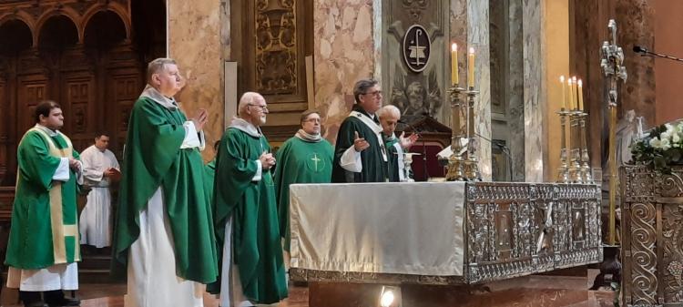 Mons. García Cuerva: 'Santiago del Estero es la diócesis más antigua, por eso es la primera' Mons. García Cuerva: 'Santiago del Estero es la diócesis más antigua, por eso es la primera'