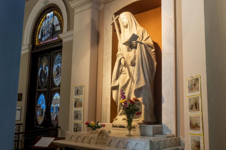 Mons. Giobando: 'Mama Antula es una mujer feliz porque fue servidora' Mons. Giobando: 'Mama Antula es una mujer feliz porque fue servidora'