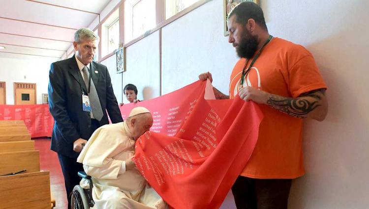 Mons. Lozano: El Papa, Canadá y el dolor acariciado Mons. Lozano: El Papa, Canadá y el dolor acariciado