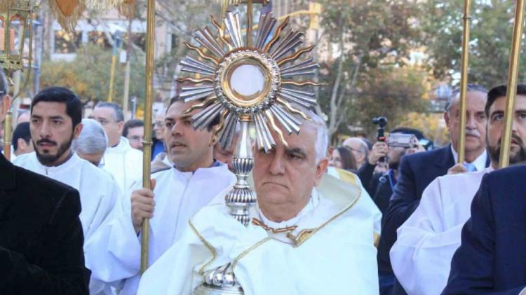 Mons. Lozano: 'Es necesario comer y dar de comer'