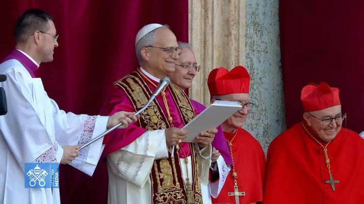 Mons. Lozano: 'Una Iglesia que camina, que busca siempre la paz y la caridad'