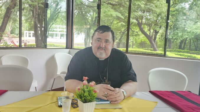 Mons. Macín reflexiona sobre los desafíos y la vocación profética de las redes eclesiales