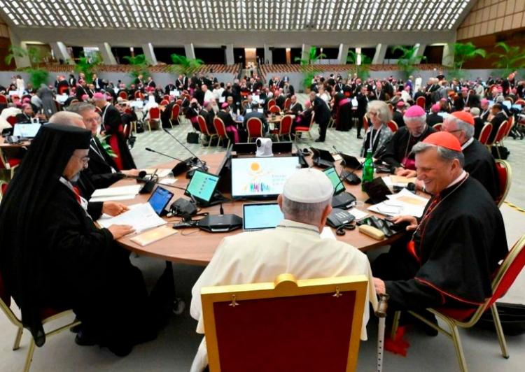 Mons. Margni alienta a intensificar la oración por el Sínodo y la Iglesia Mons. Margni alienta a intensificar la oración por el Sínodo y la Iglesia