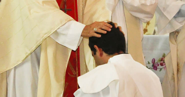 Mons. Margni ordenará un diácono y un sacerdote para la diócesis Mons. Margni ordenará un diácono y un sacerdote para la diócesis