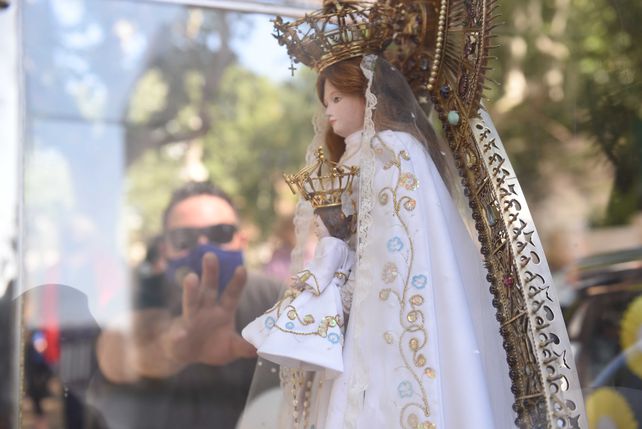 Mons. Martín invita a la novena para las patronales de la Virgen del Rosario Mons. Martín invita a la novena para las patronales de la Virgen del Rosario