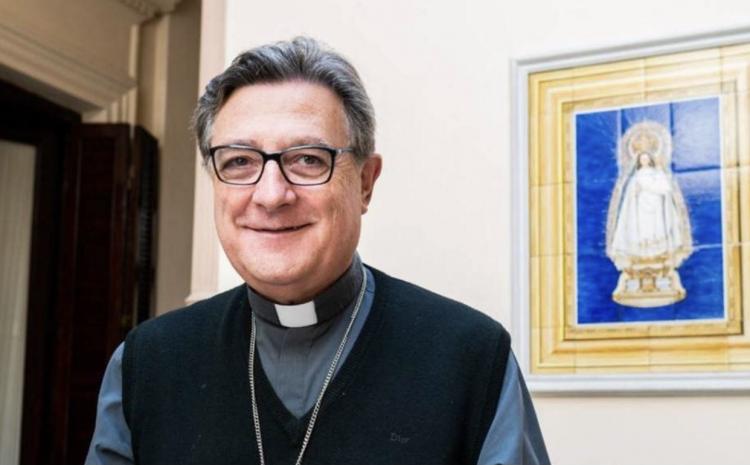 Mons. Martín llamó a los jóvenes a ser testigos del amor de Dios en la sociedad