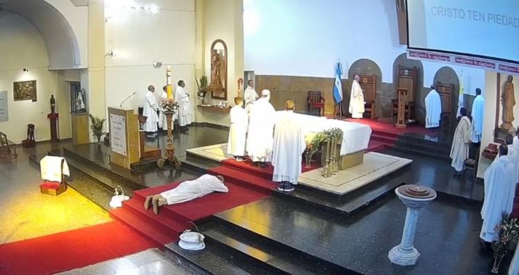 Mons. Martín ordenó un diácono permanente en Santa Rosa Mons. Martín ordenó un diácono permanente en Santa Rosa