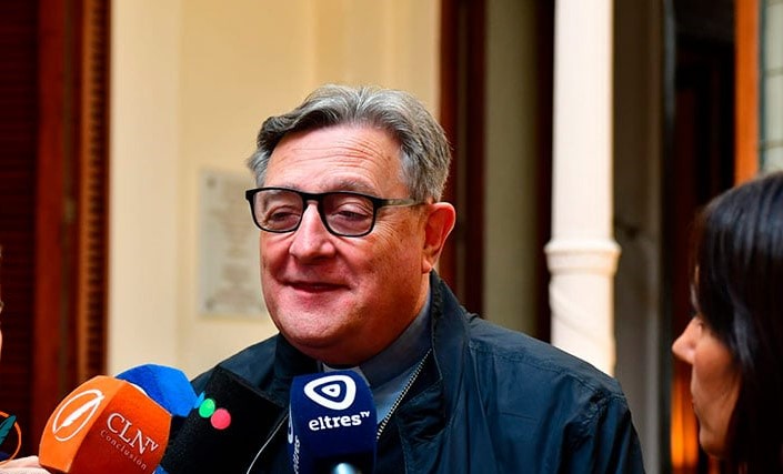 Mons. Martín pidió que la nueva Constitución de Santa Fe reconozca a la Iglesia católica Mons. Martín pidió que la nueva Constitución de Santa Fe reconozca a la Iglesia católica