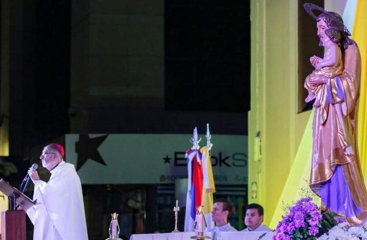 Mons. Martínez celebró sus 30 años episcopales en la fiesta de San José Mons. Martínez celebró sus 30 años episcopales en la fiesta de San José