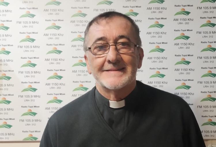 Mons. Martínez llamó a la humildad y al diálogo tras el resultado electoral Mons. Martínez llamó a la humildad y al diálogo tras el resultado electoral