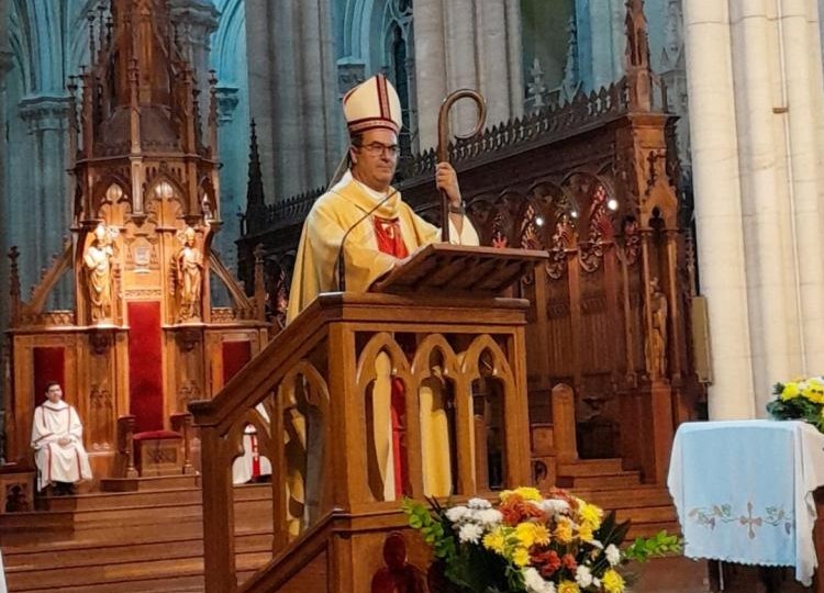 Mons. Mestre: 'Abrámonos a la misericordia de Jesús resucitado que nos salva' Mons. Mestre: 'Abrámonos a la misericordia de Jesús resucitado que nos salva'