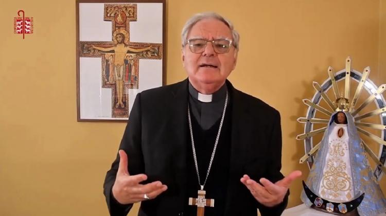 Mons. Ojea: 'Cada vez que comulgamos; nos transformamos en Él' Mons. Ojea: 'Cada vez que comulgamos; nos transformamos en Él'