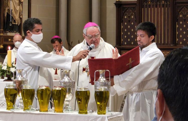 Mons. Ojea: "Es imprescindible hacer memoria para proyectar la esperanza" Mons. Ojea: "Es imprescindible hacer memoria para proyectar la esperanza"