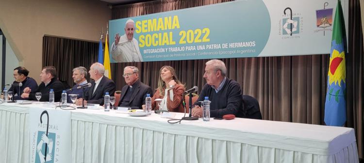 Mons. Ojea en la Semana Social: "El trabajo es una necesidad, es parte del sentido de la vida en esta tierra" Mons. Ojea en la Semana Social: "El trabajo es una necesidad, es parte del sentido de la vida en esta tierra"