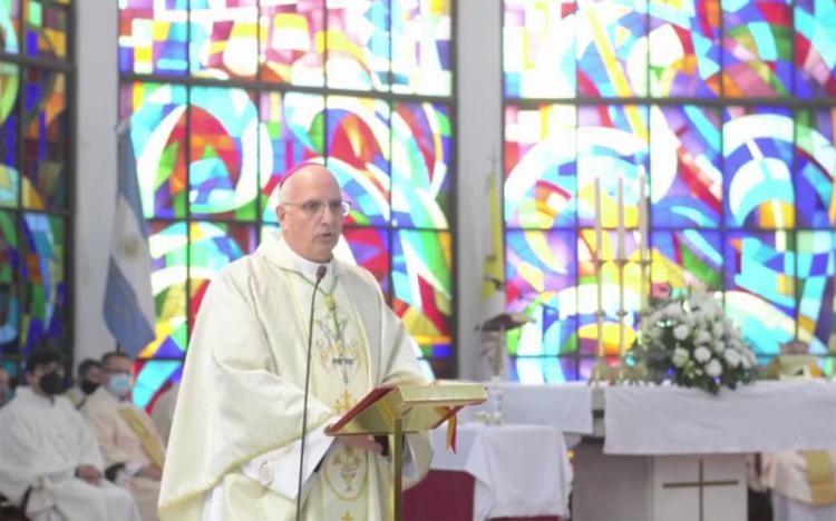 Mons. Olivera: "Celebrar es hacer memoria agradecida" Mons. Olivera: "Celebrar es hacer memoria agradecida"