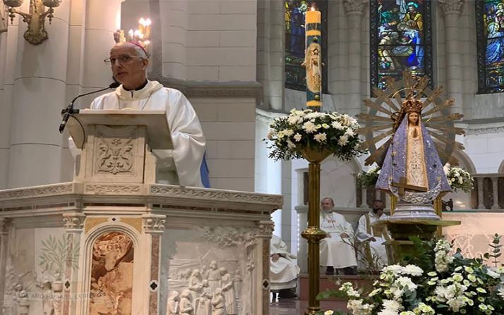 Mons. Olivera: "La Virgen quiso quedarse entre nosotros" Mons. Olivera: "La Virgen quiso quedarse entre nosotros"