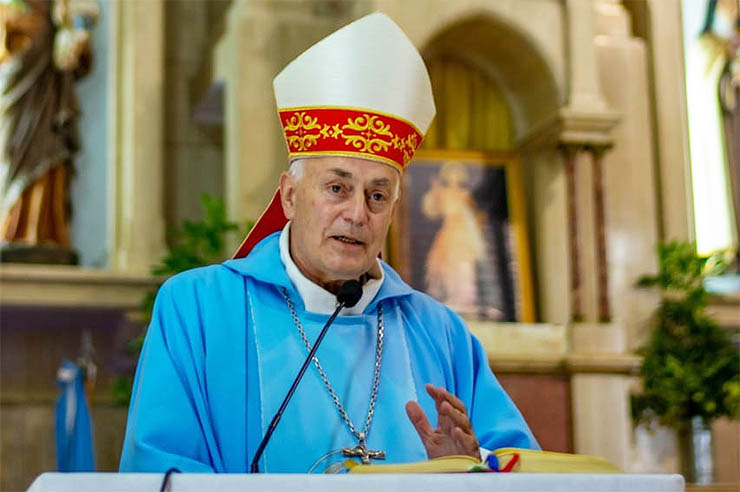 Mons. Puiggari aprobó las normas de administración y gestión de escuelas en Paraná Mons. Puiggari aprobó las normas de administración y gestión de escuelas en Paraná