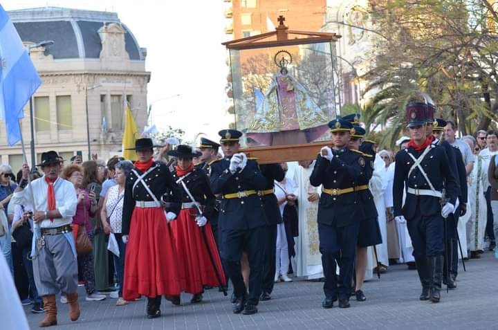 Mons. Puiggari: "María es punto de referencia constante para la Iglesia" Mons. Puiggari: "María es punto de referencia constante para la Iglesia"