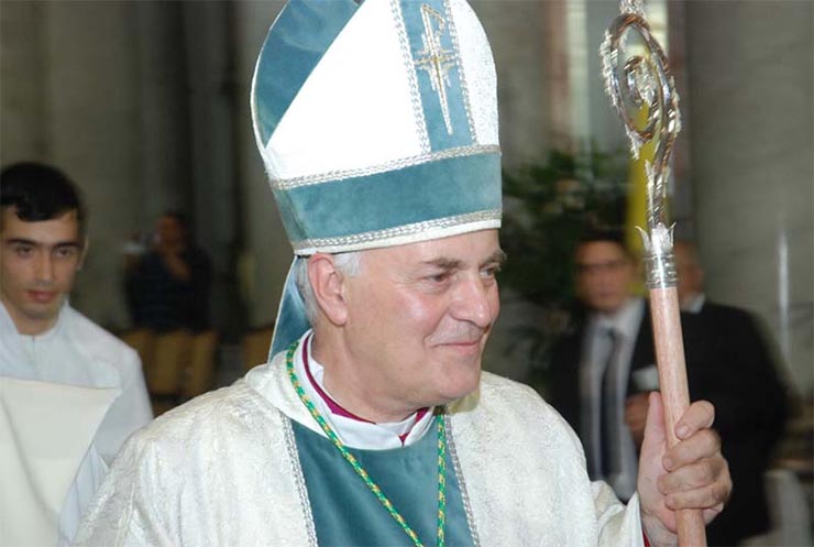 Mons. Puiggari se despide de la comunidad arquidiocesana en la solemnidad del Corpus Mons. Puiggari se despide de la comunidad arquidiocesana en la solemnidad del Corpus